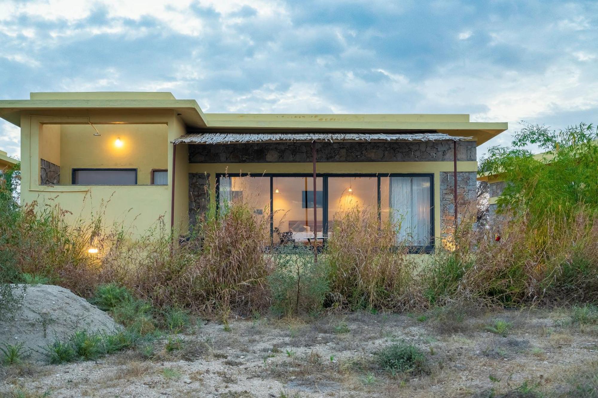 Kurja Jawai Hotel Bisalpur Luaran gambar